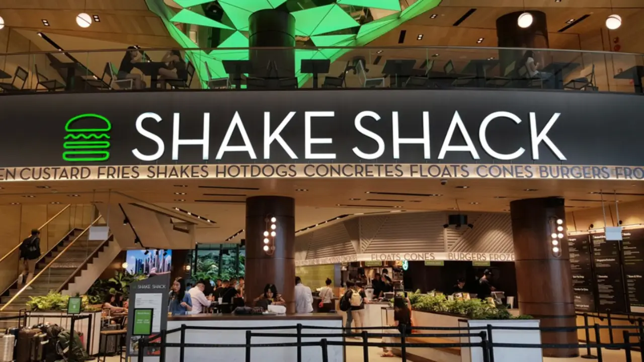 Shake Shack JFK Airport – Terminal 4 & 8 Locations, Menu, Prices & Review Guide